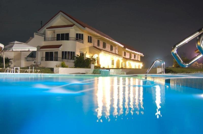 Sherwood Bay Resort & Aqua Sports Inc. Sunacolan エクステリア 写真